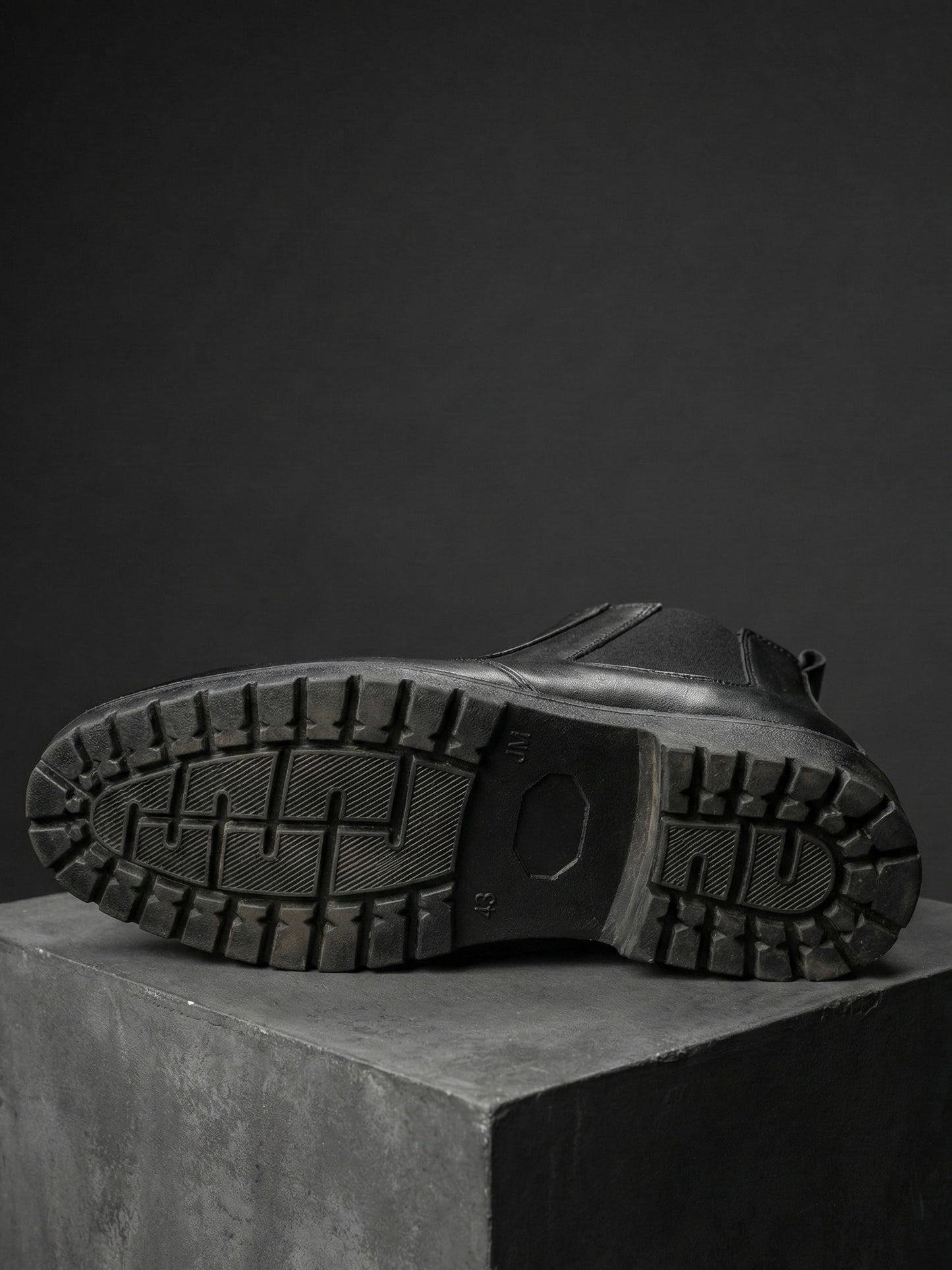 Leather Chunky Chelsea Boots